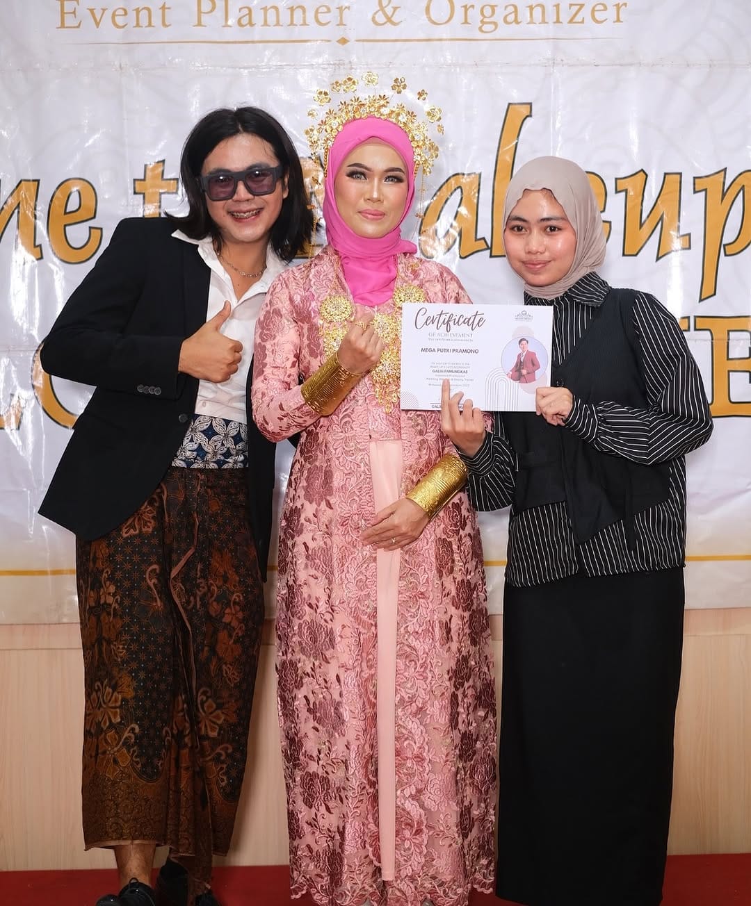 Post 10 by MAKE UP WEDDING|LAMARAN|PREWED|WISUDA|DLL on Instagram (image)