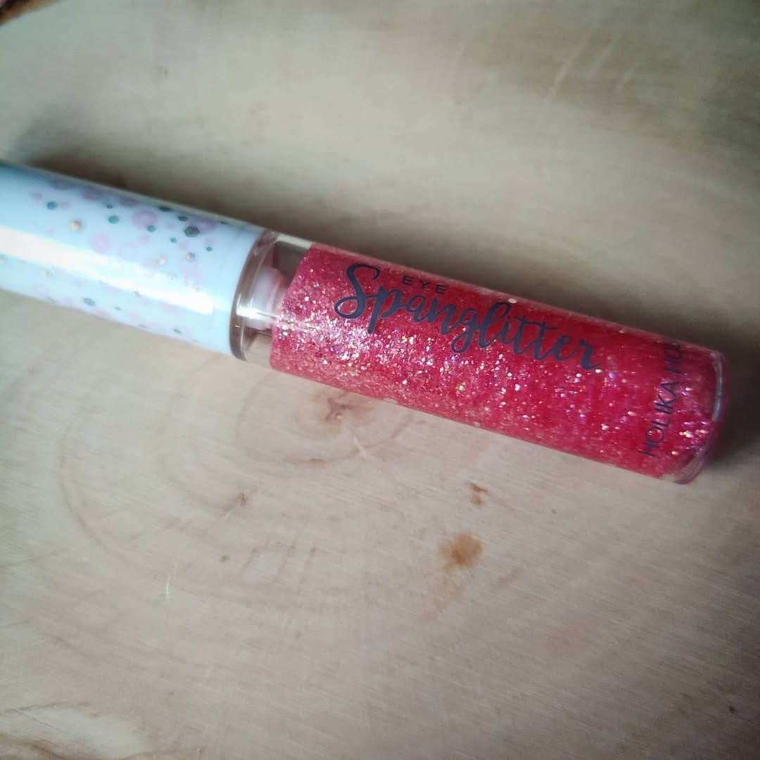 Post 10 by makeuplove on Instagram (image)