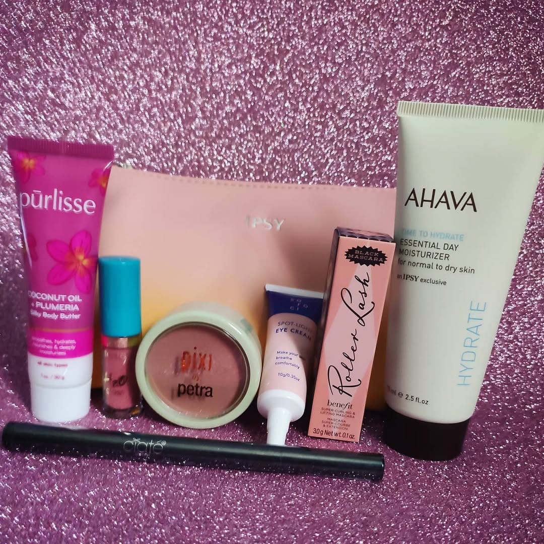 Post 7 by makeuplove on Instagram (image)