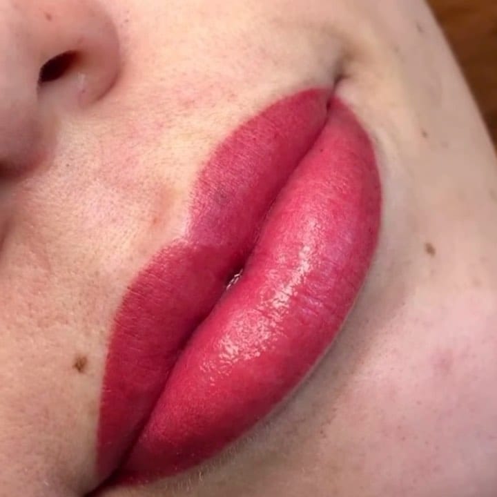 Post 9 by KÜBRA AKATAY on Instagram (video)