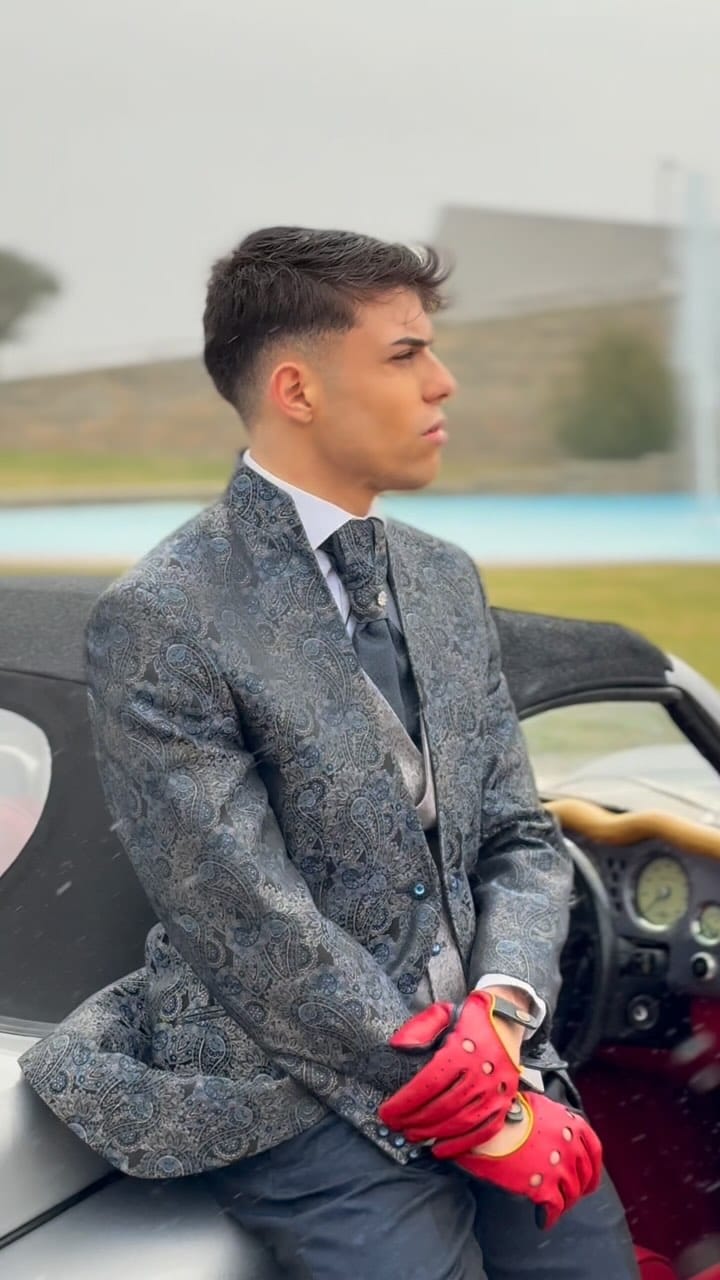 Post 9 by Victor Luengo Zubalez on Instagram (video)