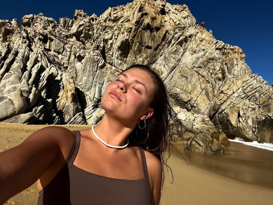 Post 10 by Natalia on Instagram (image)