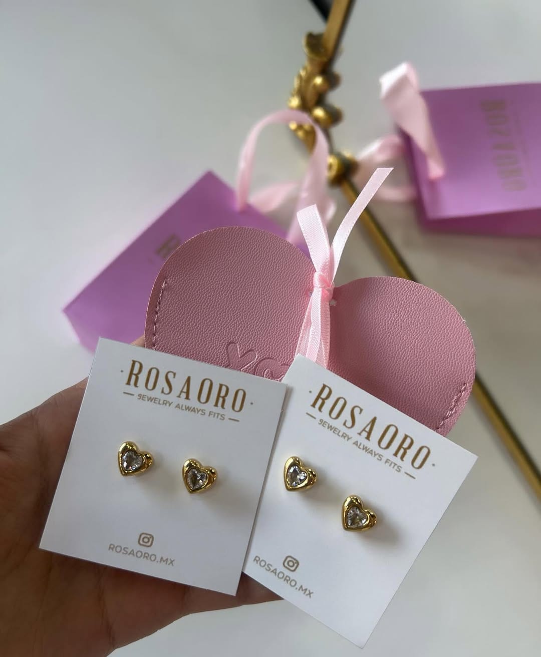 Post 1 by ROSAORO ACCESORIOS on Instagram (image)
