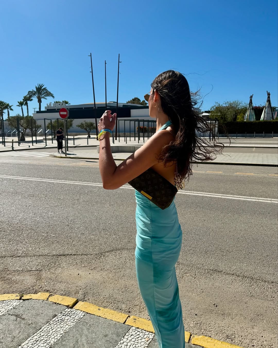 Post 8 by DANIELLE on Instagram (carousel)
