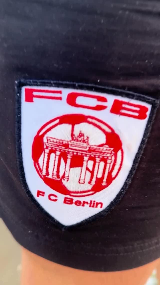 Post 5 by BERLIN GROUNDET on Instagram (video)