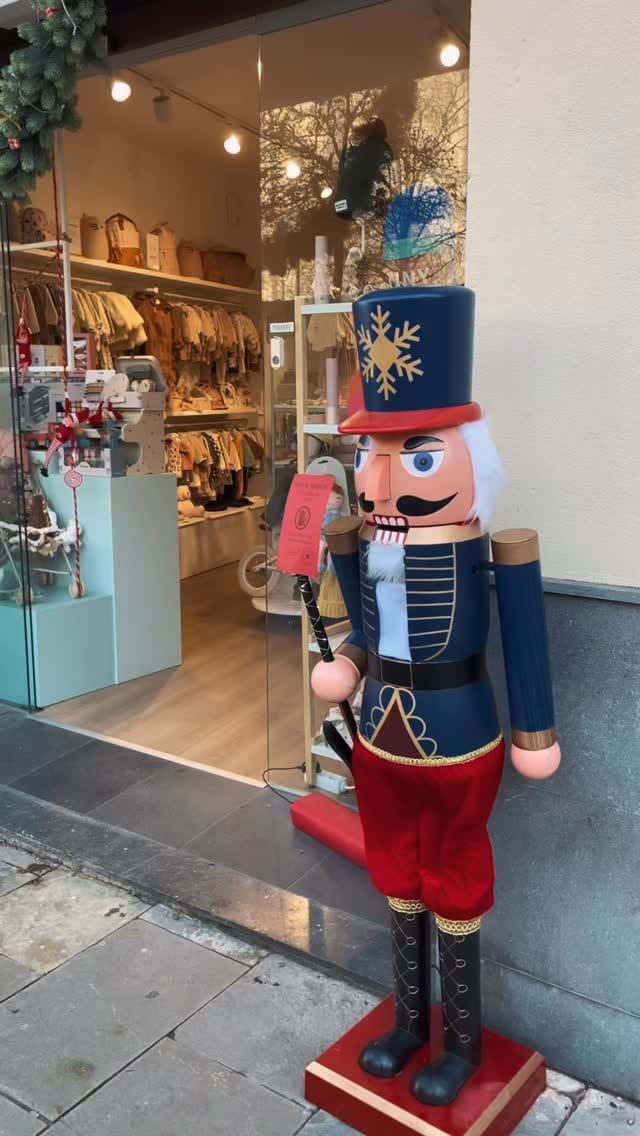 Post 1 by Cocoliso Shop on Instagram (video)