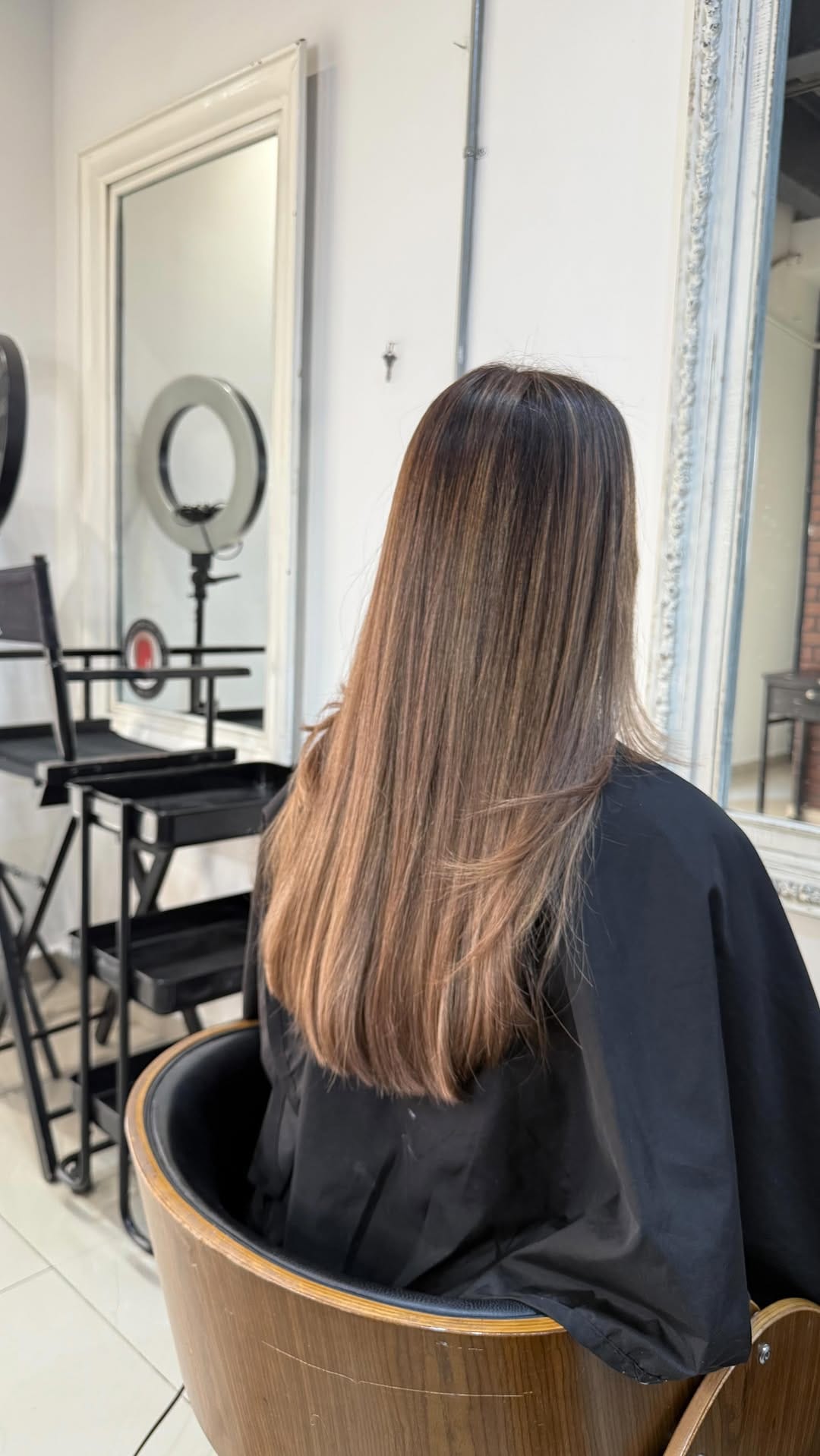 Post 3 by The Beauty House on Instagram (video)