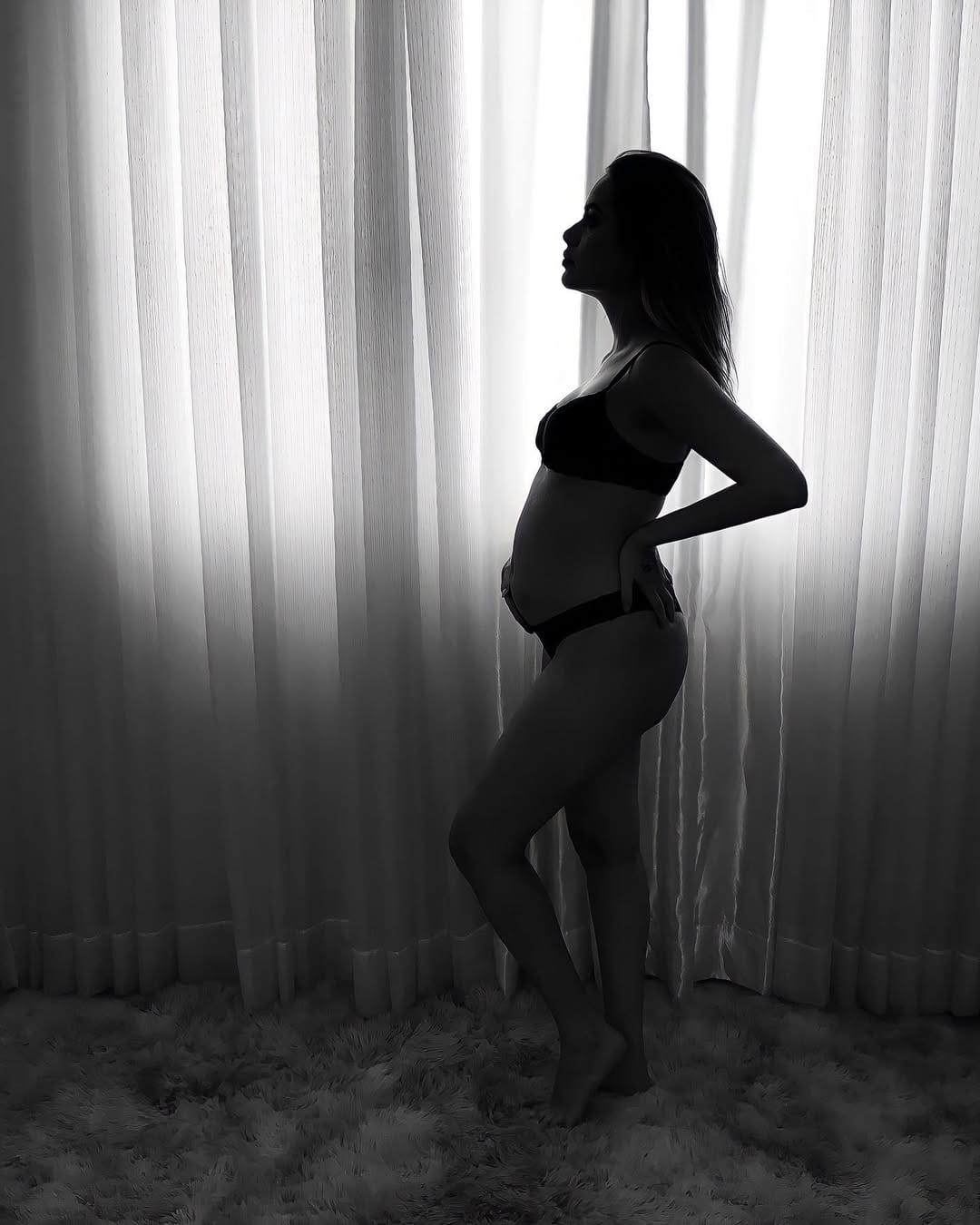 Post 10 by MARY CAROLINE on Instagram (image)
