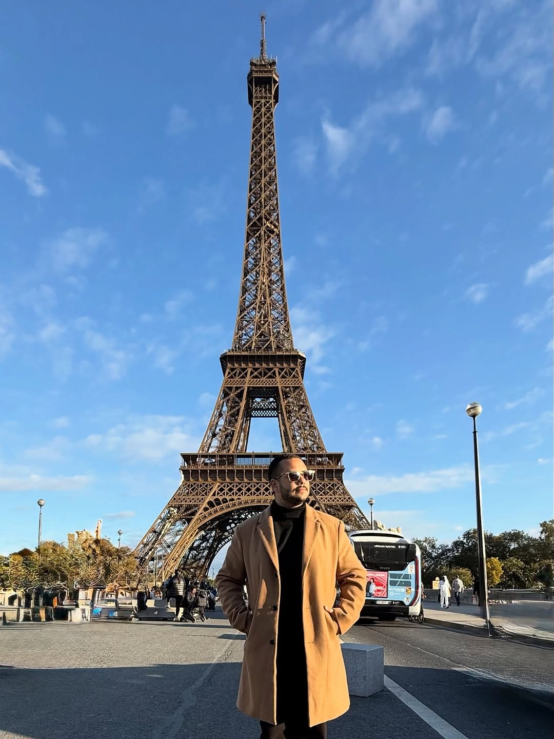 Post 9 by Leonardo Levi on Instagram (carousel)