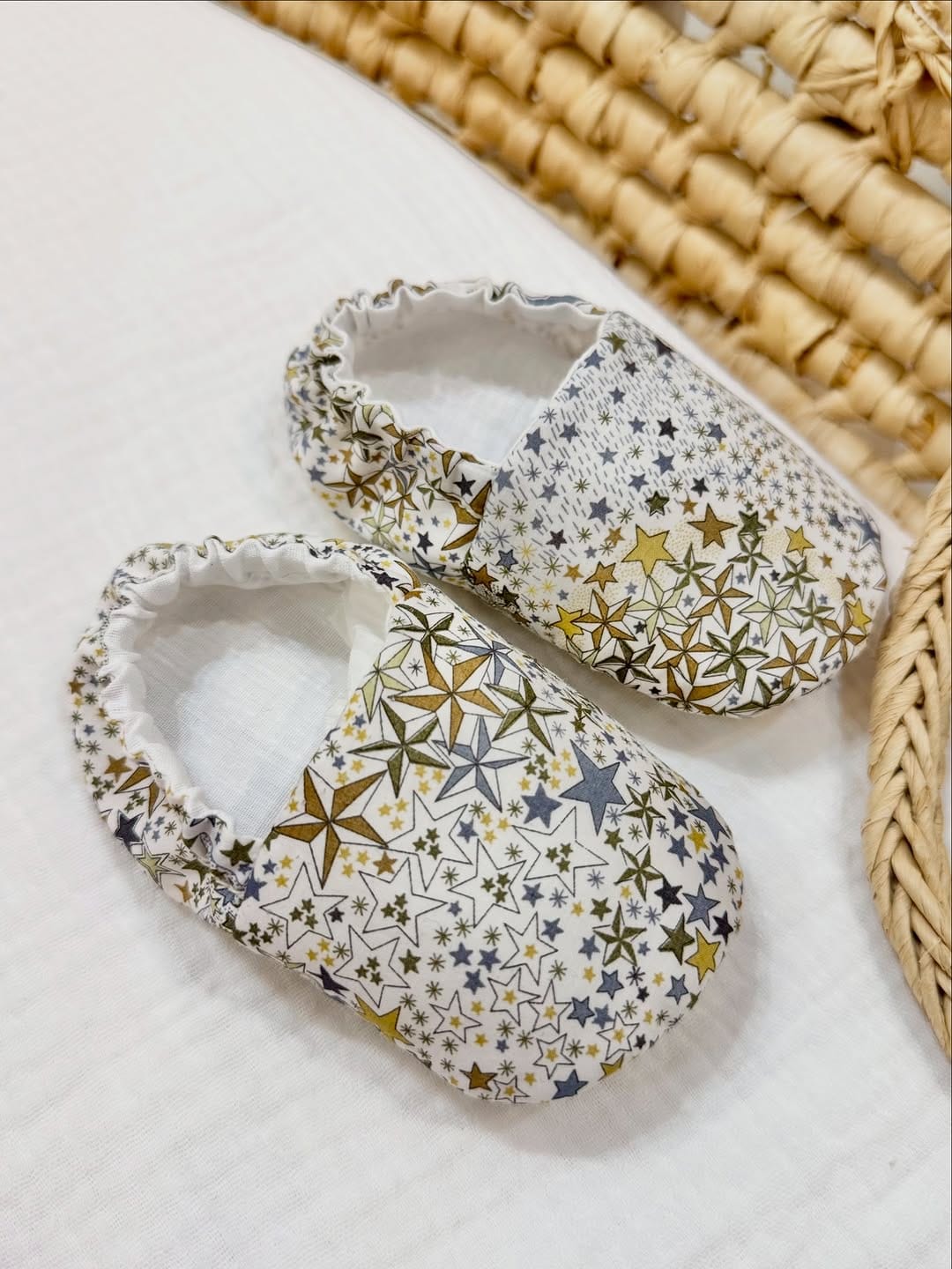 Post 6 by L'atelier de bébé®️ on Instagram (carousel)
