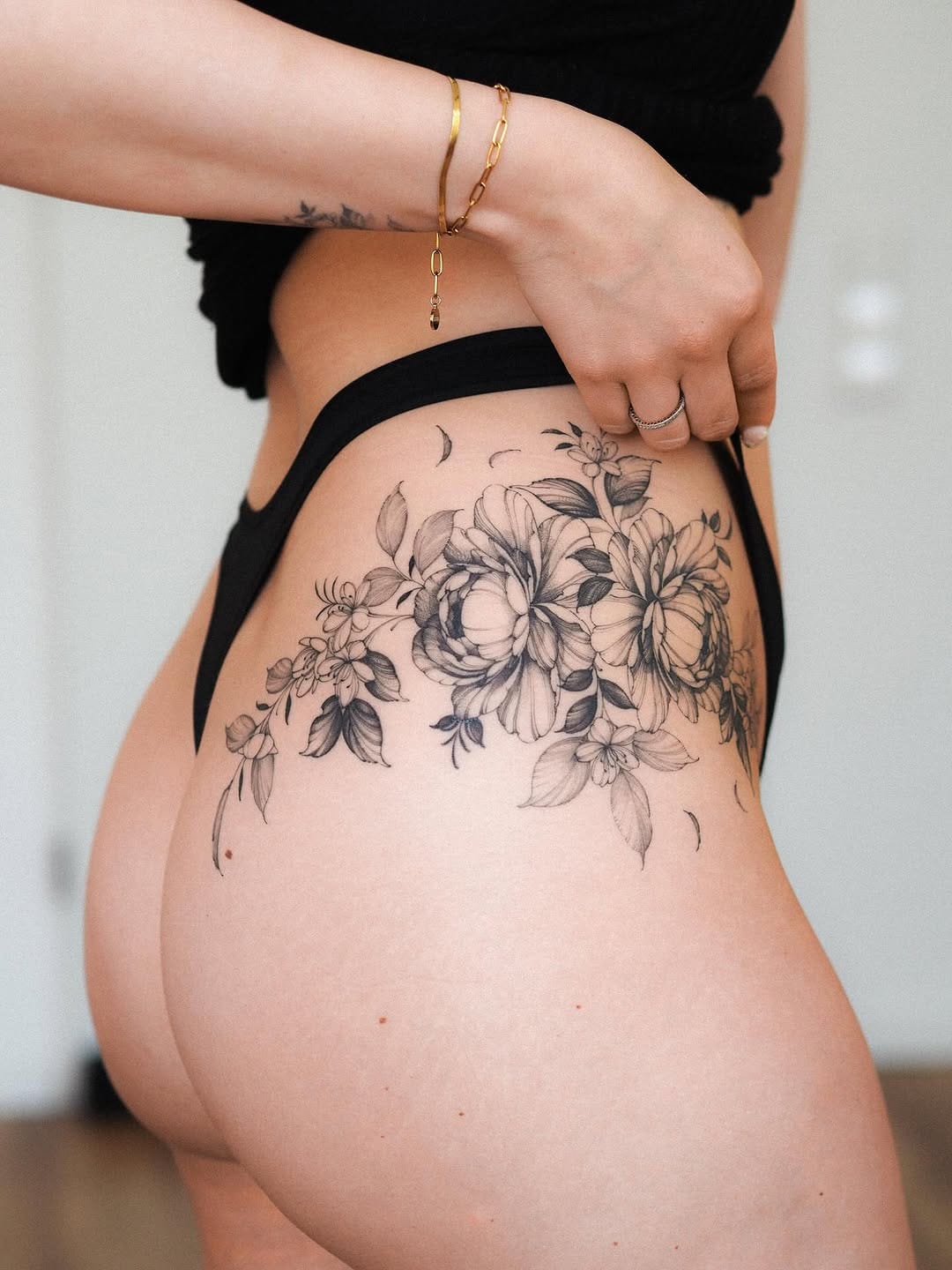 Post 6 by JD Tattoo 🌿🌸 on Instagram (carousel)