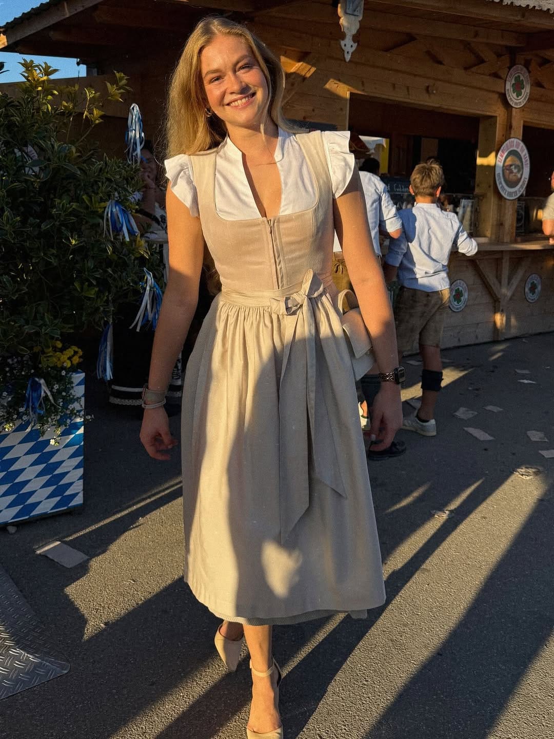 Post 3 by Denise on Instagram (carousel)
