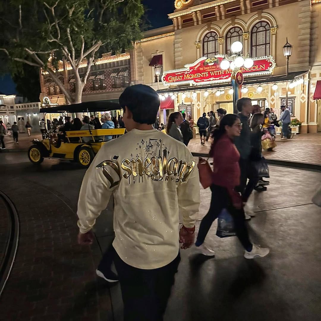 Post 3 by William P on Instagram (carousel)