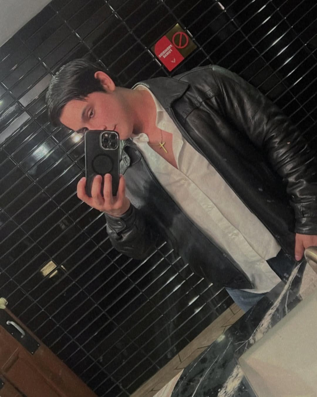 Post 4 by William P on Instagram (image)