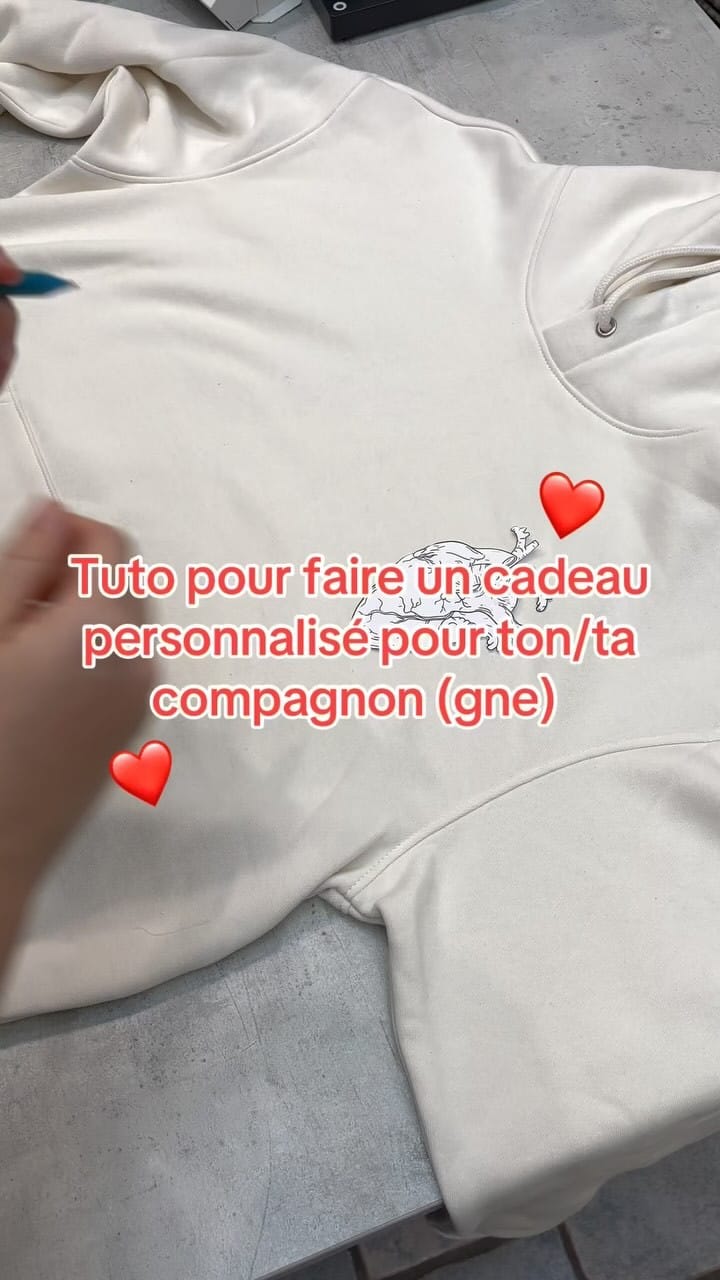 Post 9 by ERROR CLOTHES ✨ on Instagram (video)