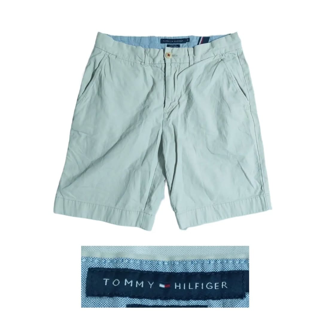 Post 6 by Mango's Clothes on Instagram (carousel)