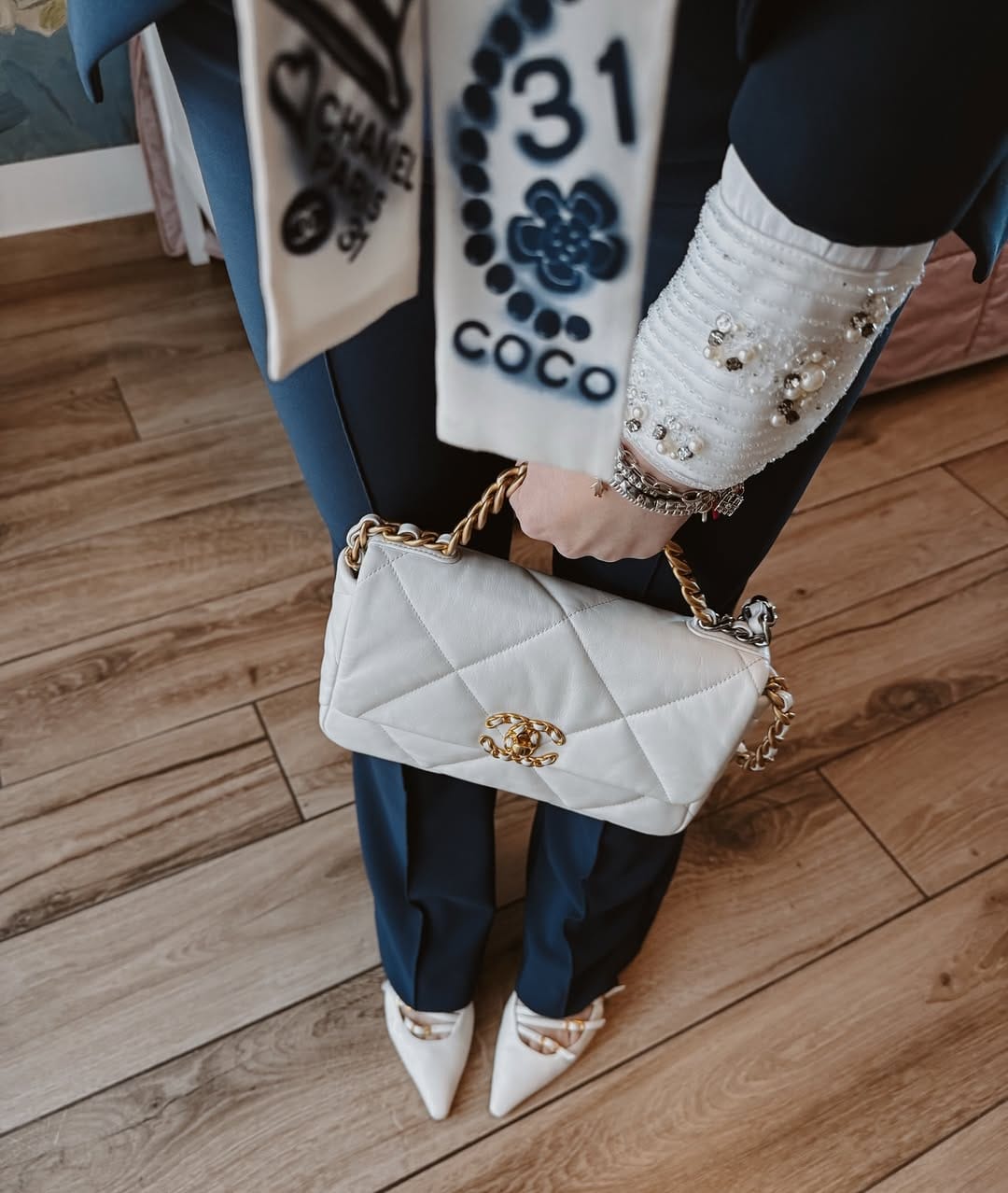 Post 9 by Enza  Crispo 👩🏻‍🦰 on Instagram (carousel)