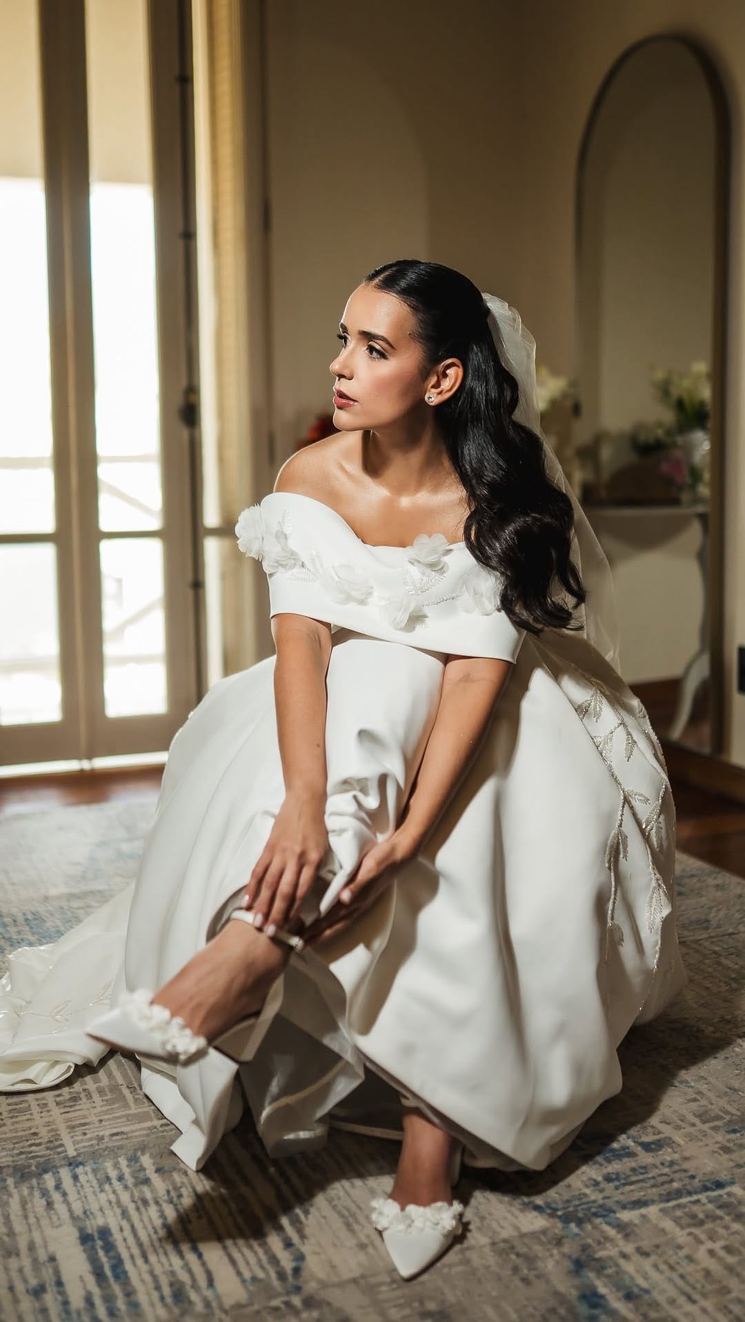Post 8 by SAPATOS DE NOIVA & FESTA 👰✨ on Instagram (video)