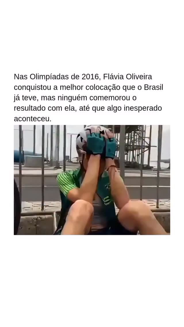 Post 4 by Flavia Oliveira Parks on Instagram (video)