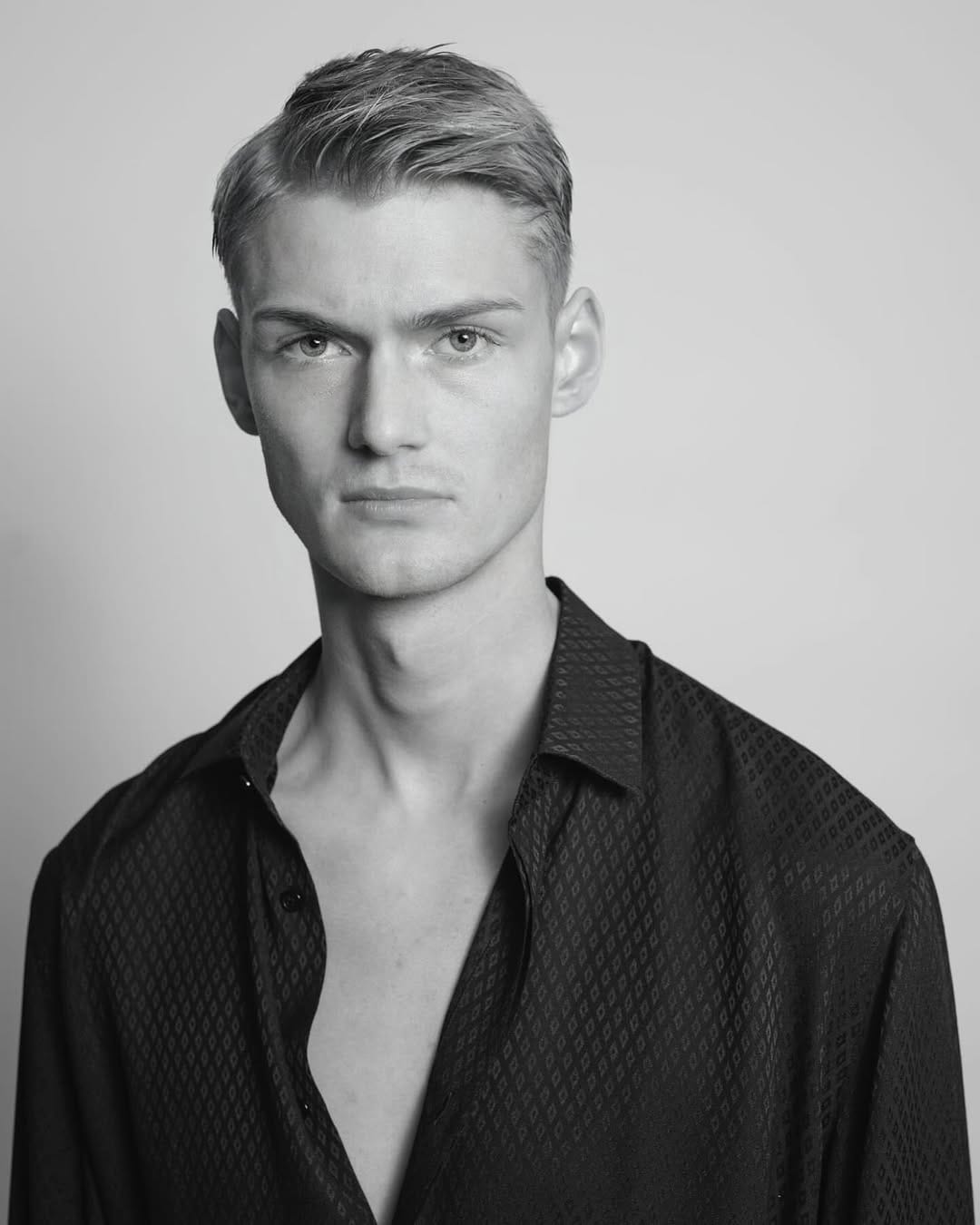 Post 2 by Jorik Hazekamp on Instagram (carousel)