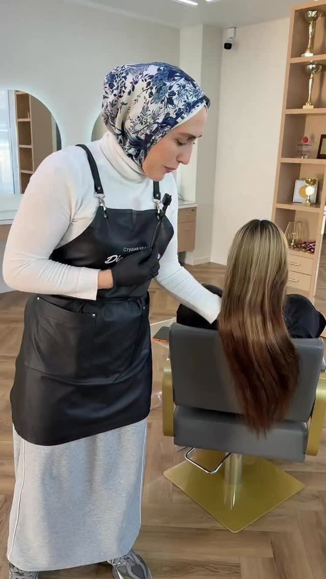 Post 1 by Диана Мусаева | Международный колорист•наставник on Instagram (video)
