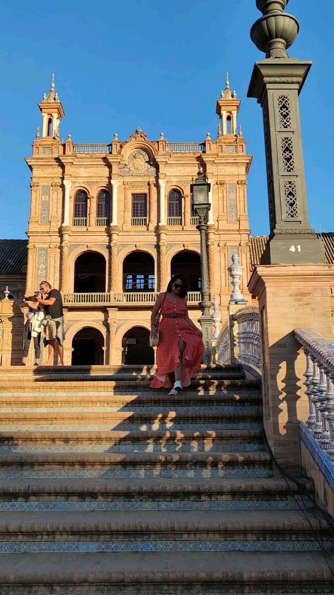 Post 2 by Andy/Criadora de Conteúdo on Instagram (video)