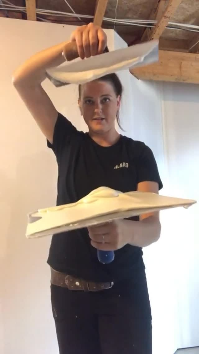 Post 3 by Nela Trowels Ireland on Instagram (video)