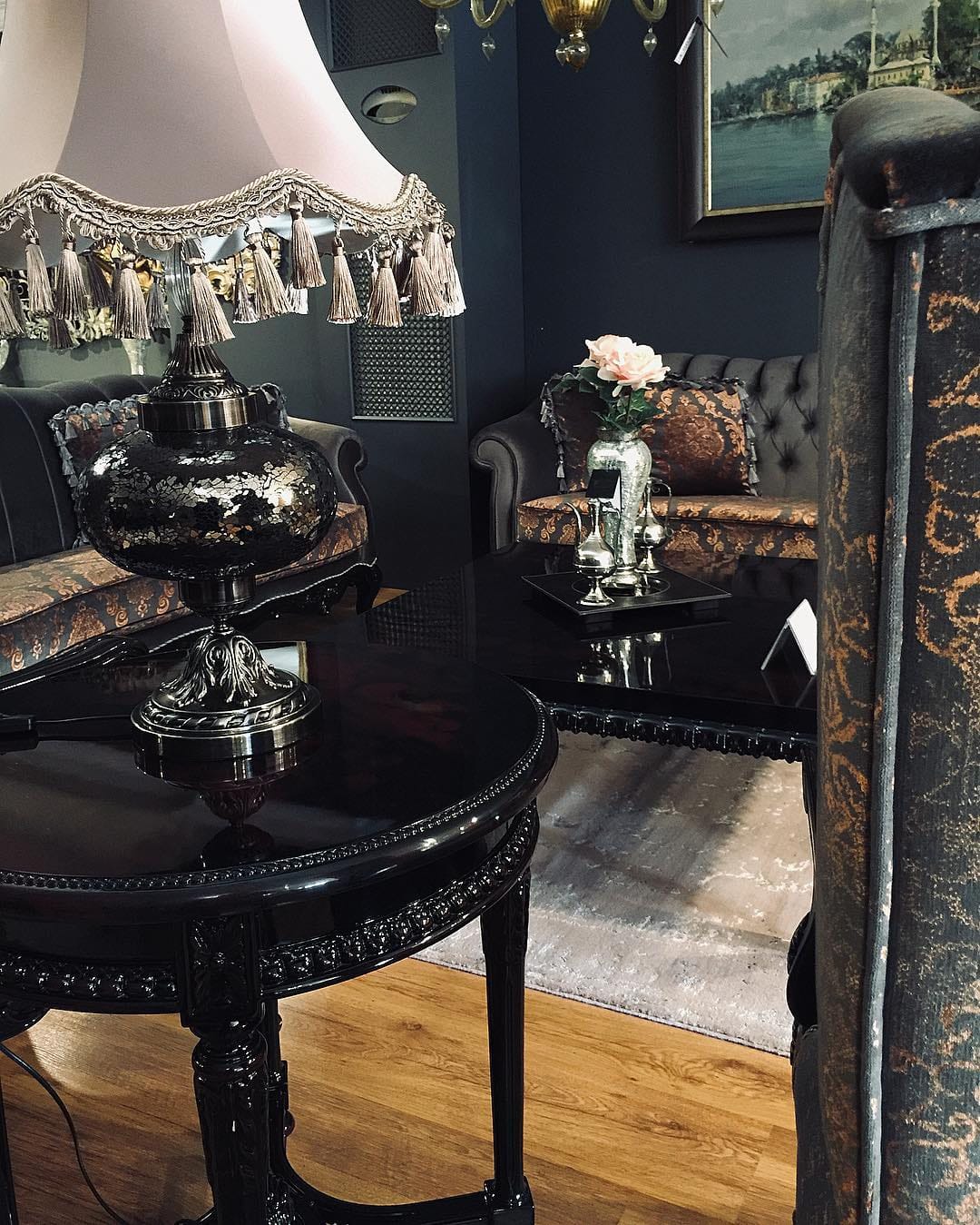 Post 8 by RENK FURNİTURE & DECORATİON on Instagram (image)