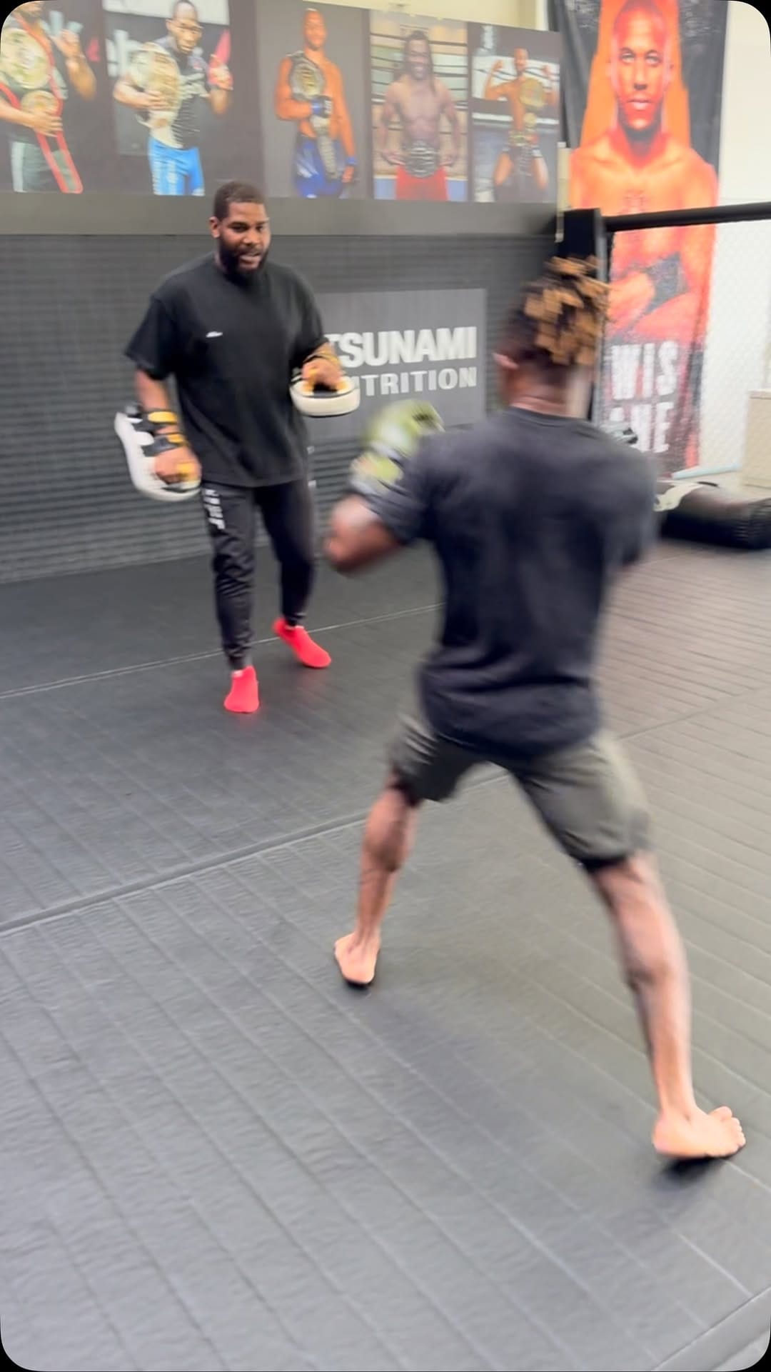 Post 8 by ALAN BAUDOT on Instagram (video)