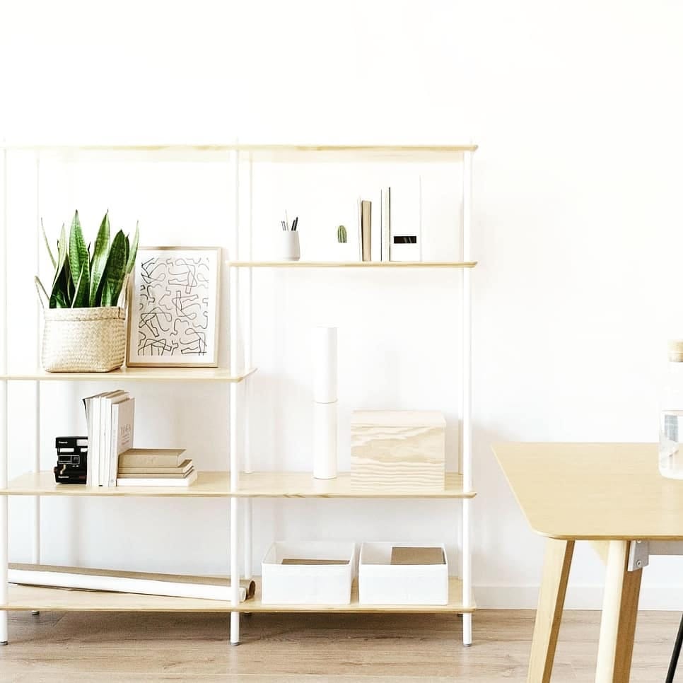 Post 1 by @estudiodeco_vlc on Instagram (image)