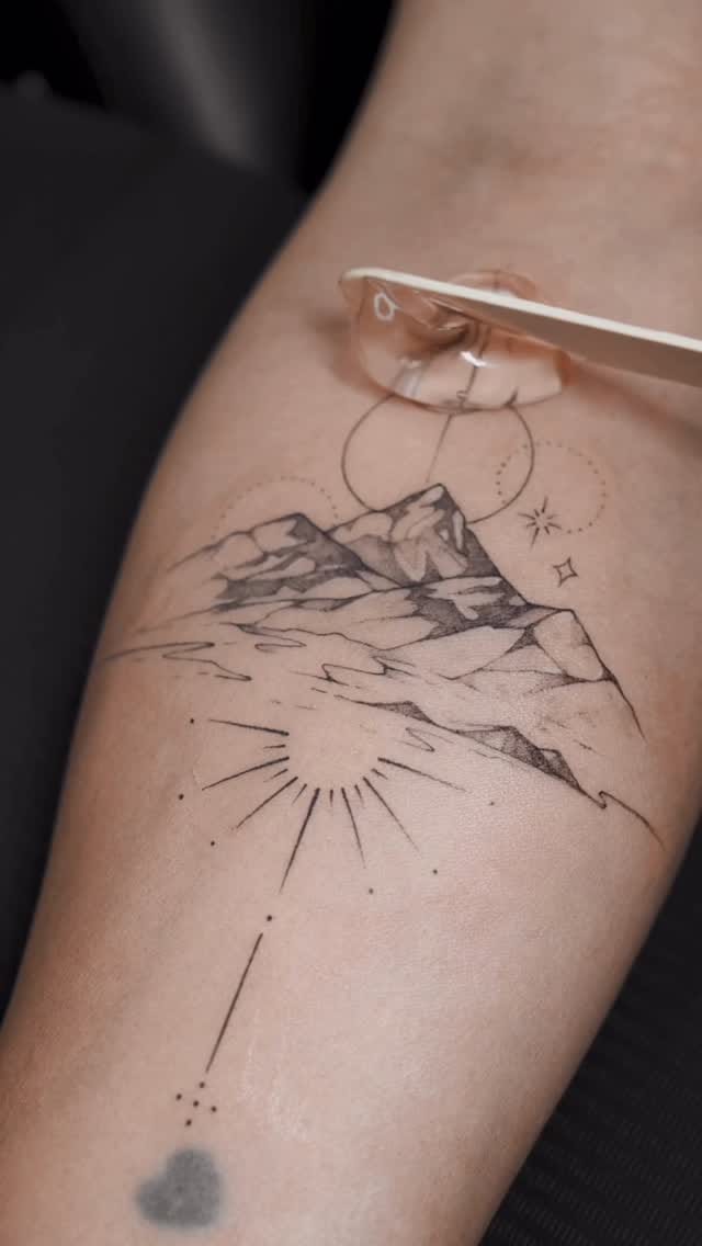 Post 6 by TATTOOS || COVER UP'S || WIESBADEN on Instagram (video)