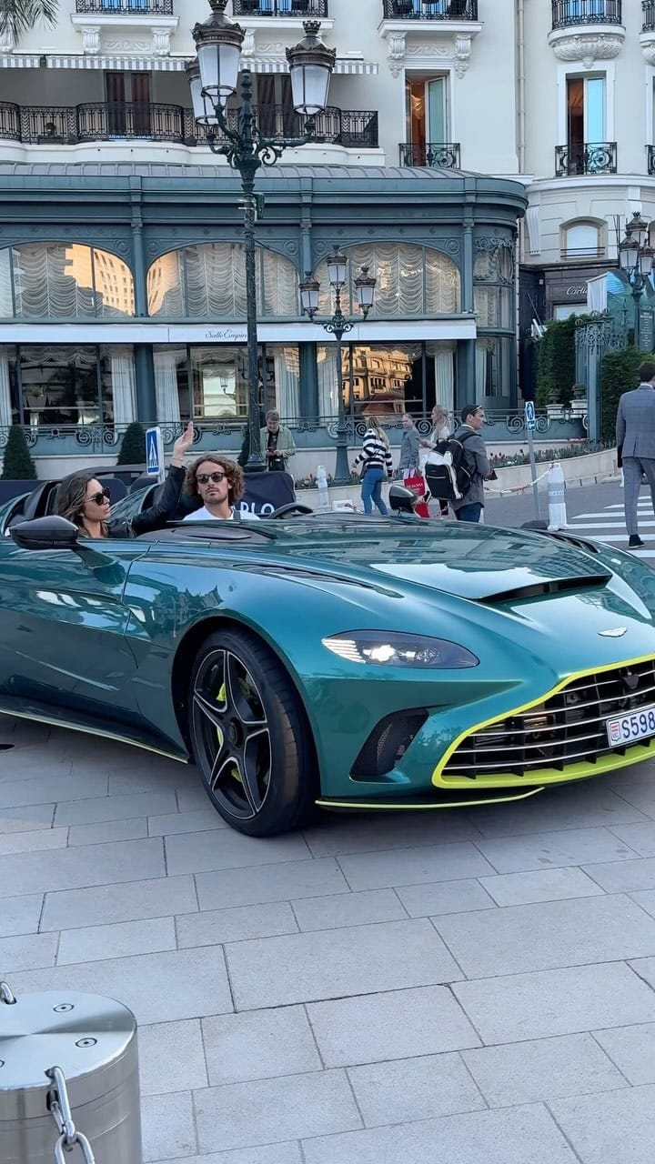 Post 3 by Carol🍒D’Azur 🏎⚓️🔥 on Instagram (video)