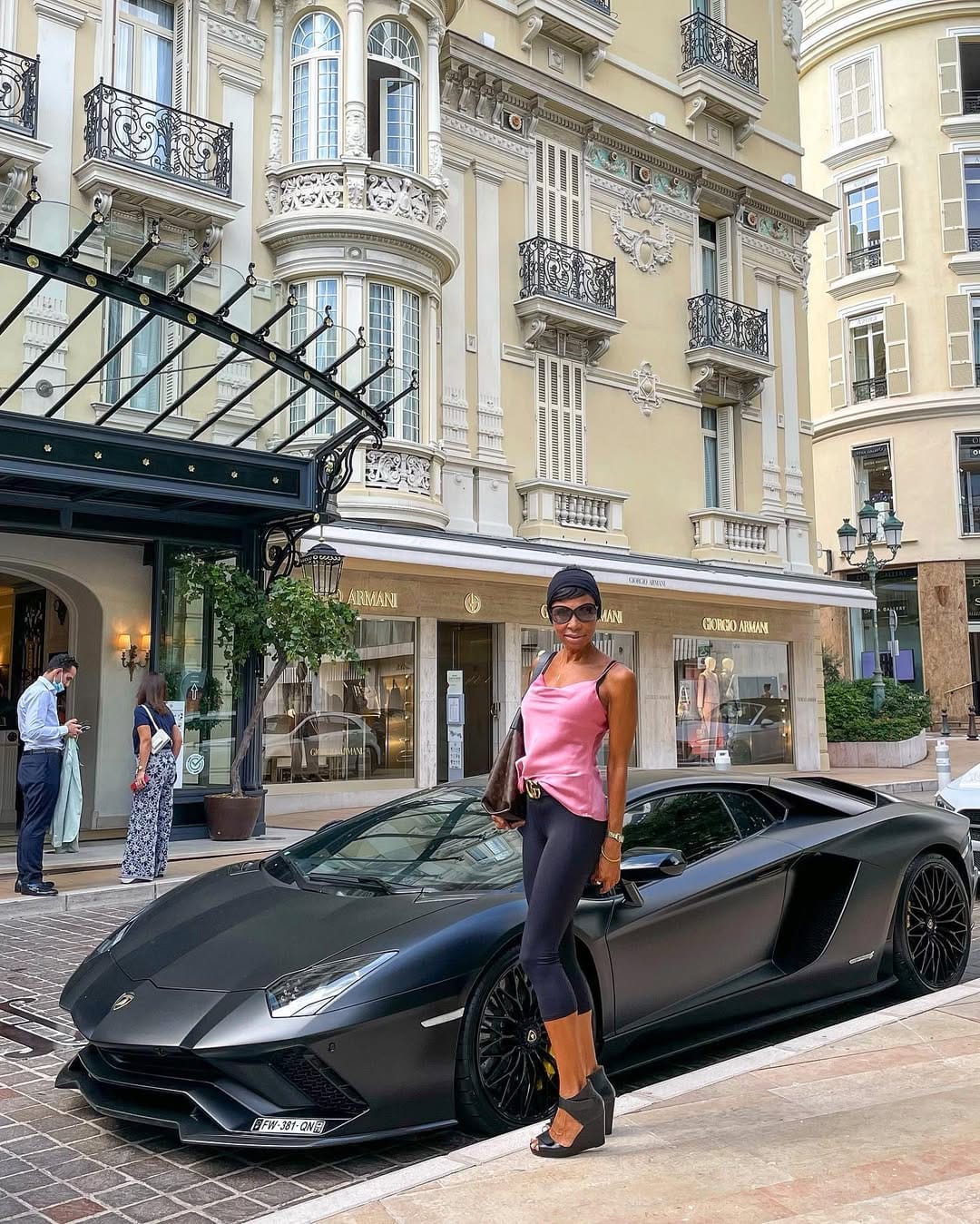 Post 7 by Carol🍒D’Azur 🏎⚓️🔥 on Instagram (image)