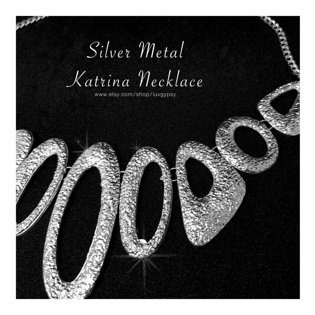Post 7 by Bohemian Chic Jewelry on Instagram (image)