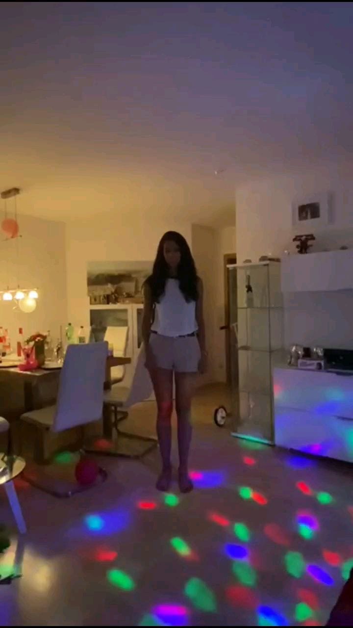 Post 10 by Gabriela Kreß on Instagram (video)
