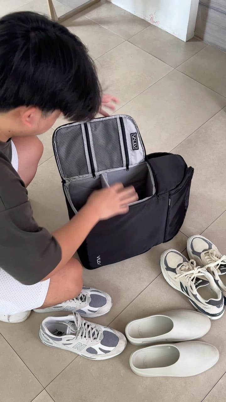 Post 7 by VAULV ™ on Instagram (video)