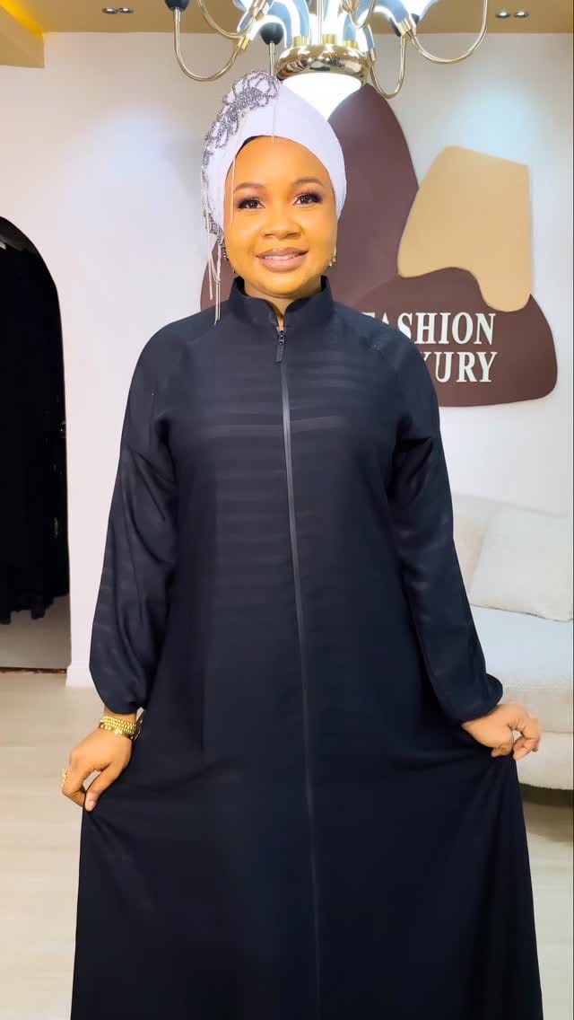 Post 5 by DUBAI ABAYA  LUXURY QUEEN 🇦🇪🇳🇬🌎 on Instagram (video)