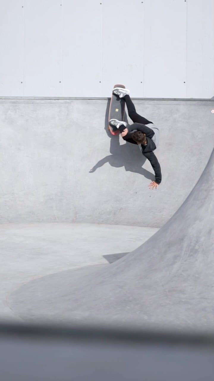 Post 10 by Clases de SurfSkate en Murcia on Instagram (video)