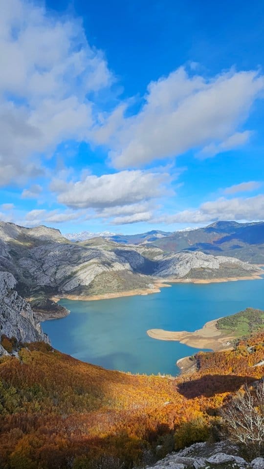 Post 5 by Nico Mateos on Instagram (video)