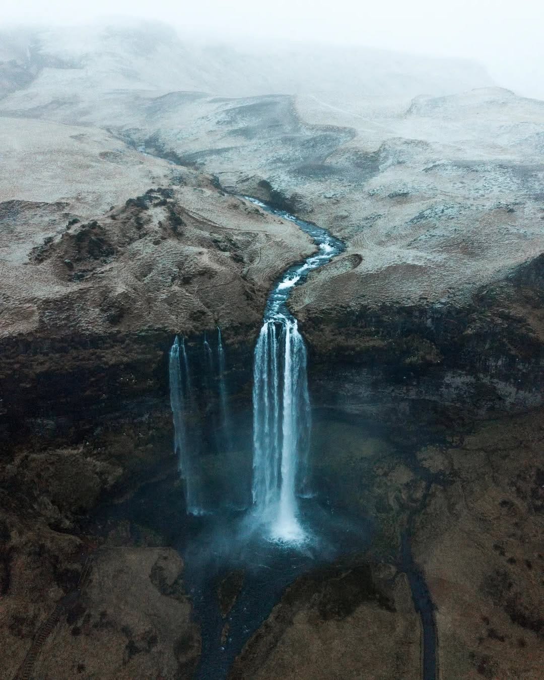 Post 10 by Yannik Schulz on Instagram (image)
