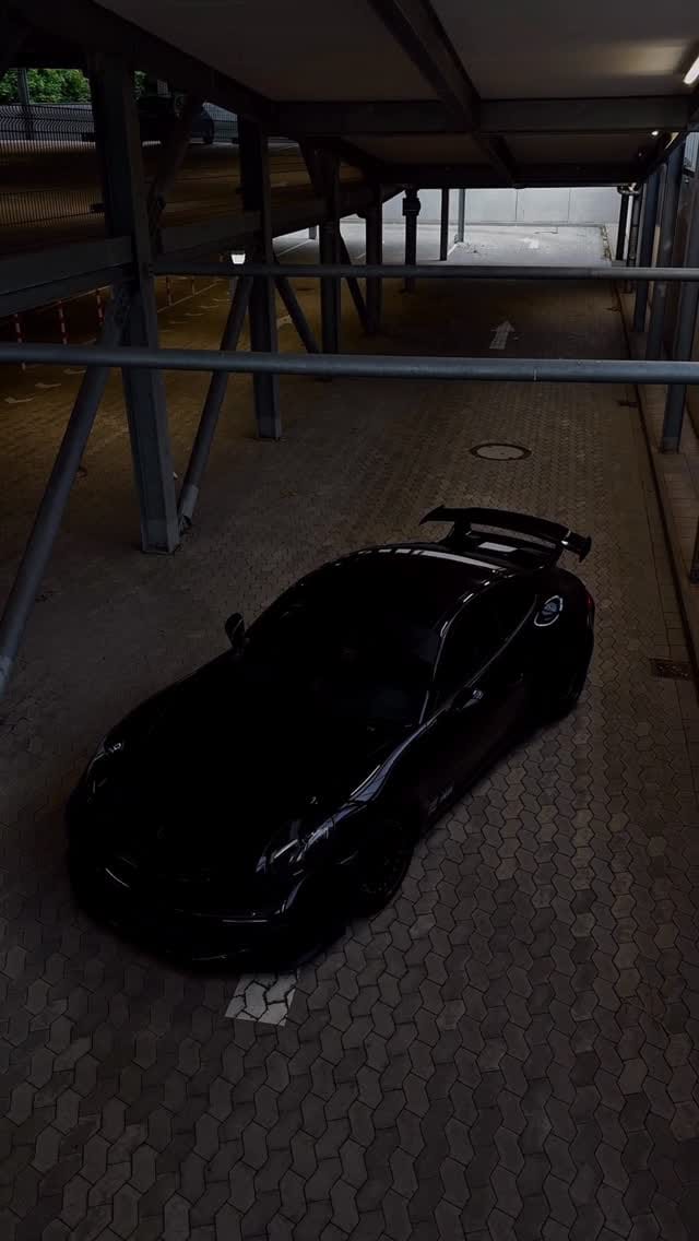 Post 3 by Blaablaa on Instagram (video)