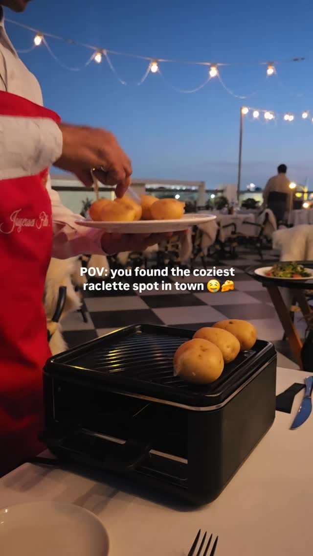 Post 3 by TheYummyNation by Hana Salem on Instagram (video)