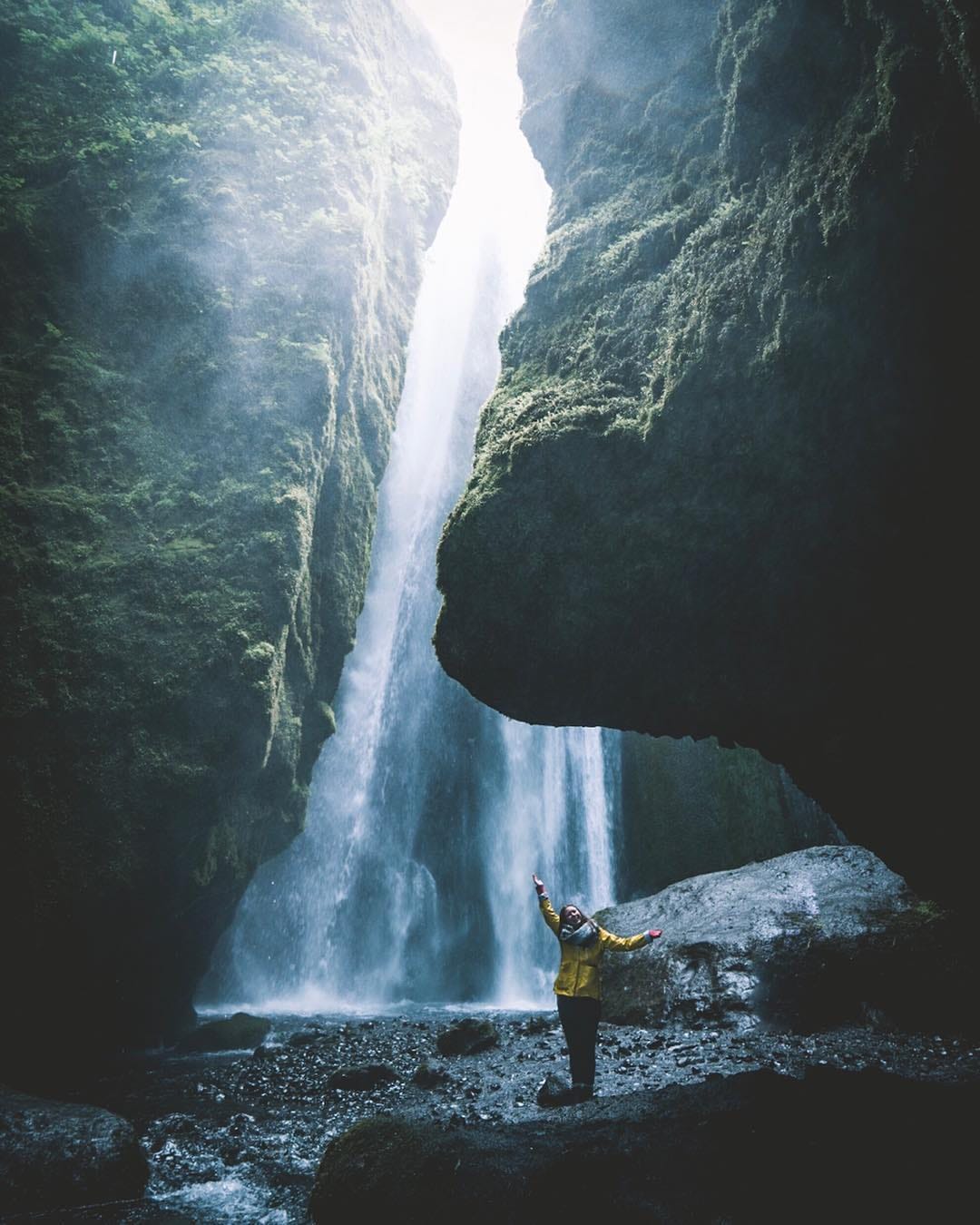Post 6 by Sven Doll on Instagram (image)