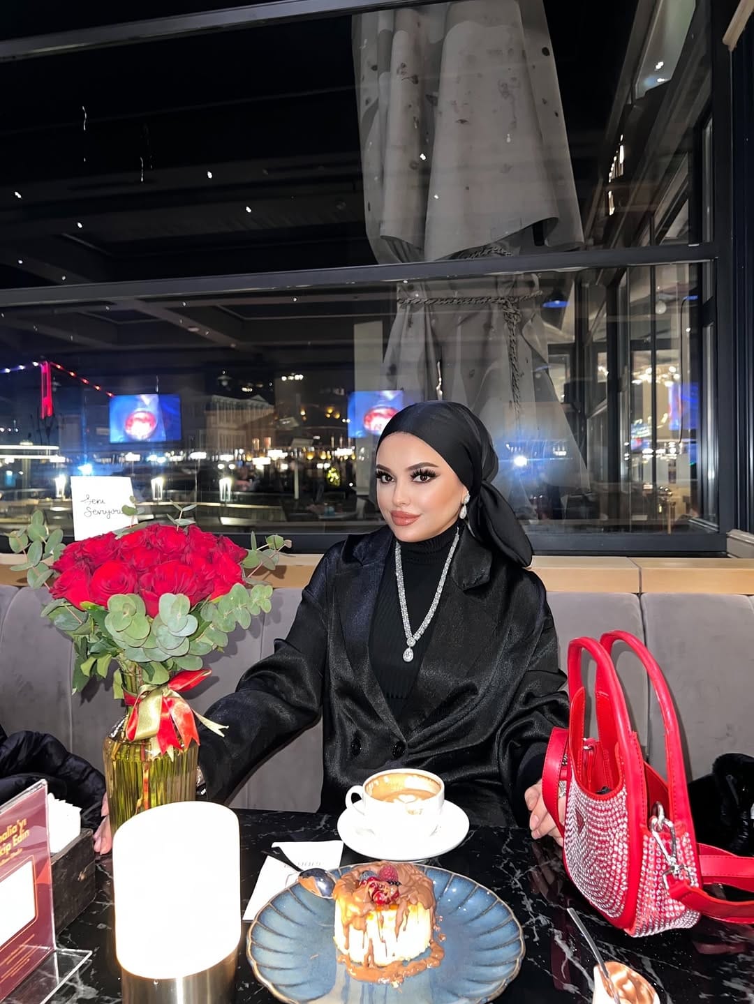 Post 3 by EDA NUR KAYA on Instagram (carousel)