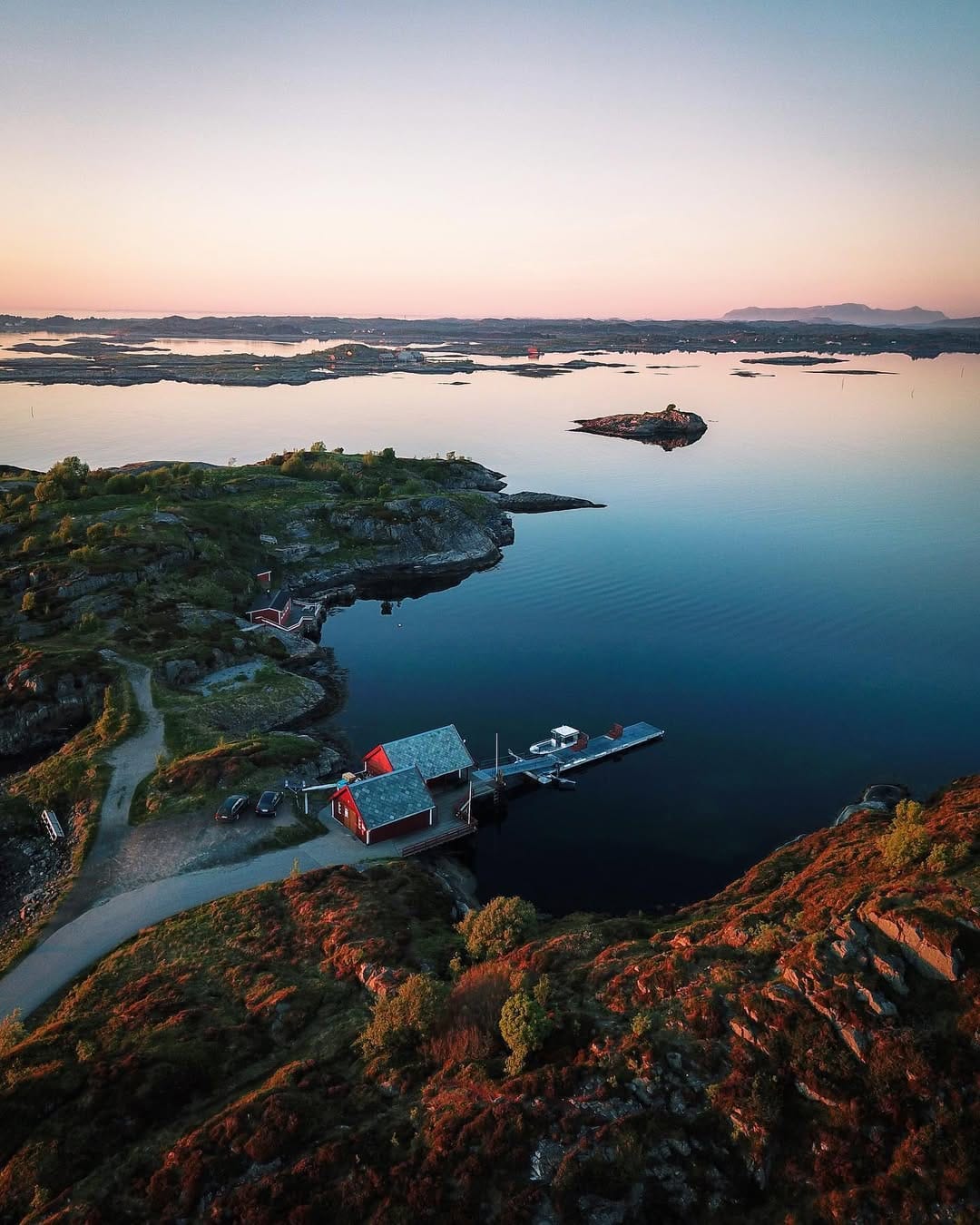 Post 6 by Sebastien Mas Photography on Instagram (image)