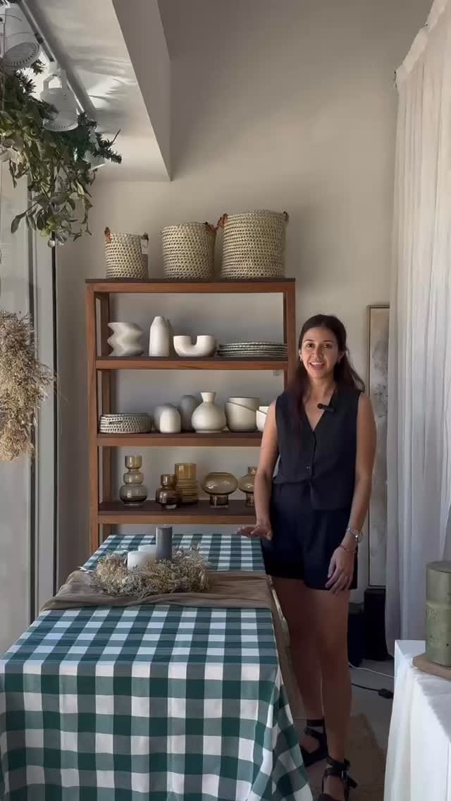 Post 5 by Cambios Dorados on Instagram (video)
