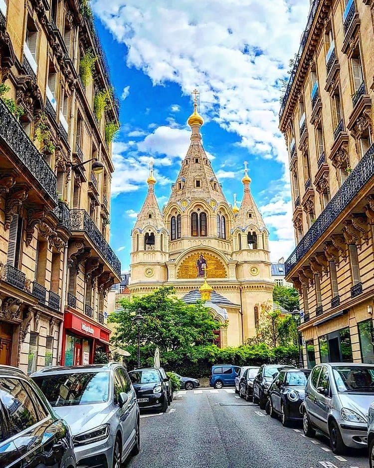 Post 7 by Paris With Love on Instagram (image)