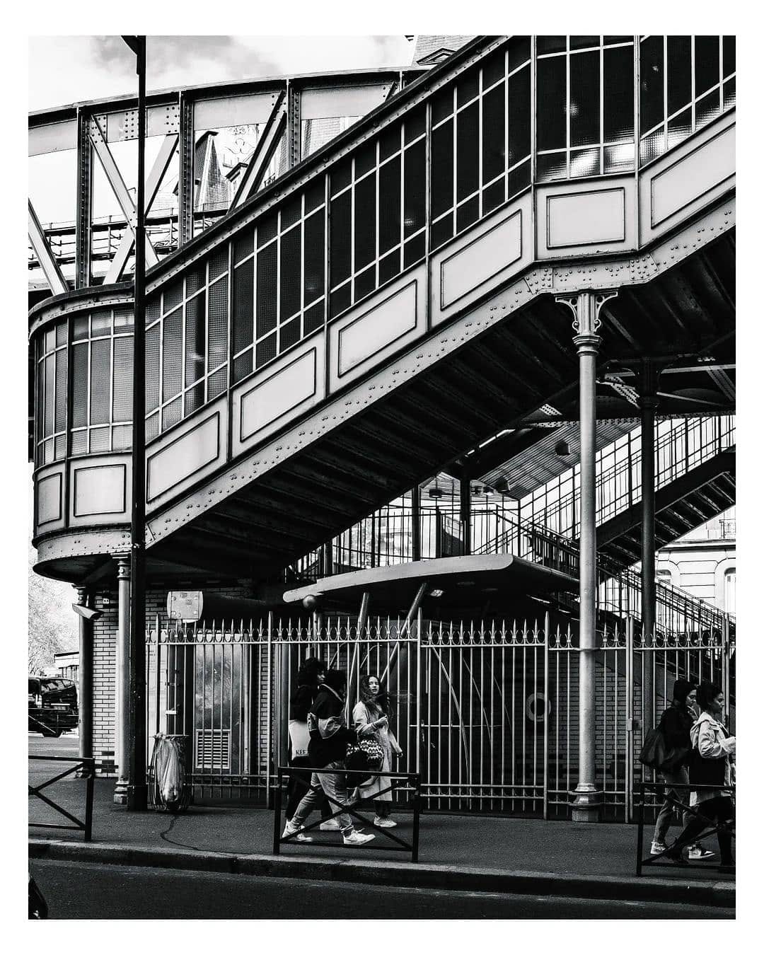 Post 8 by Paris With Love on Instagram (carousel)
