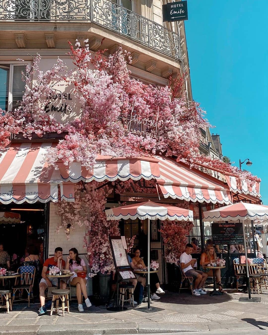 Post 9 by Paris With Love on Instagram (image)