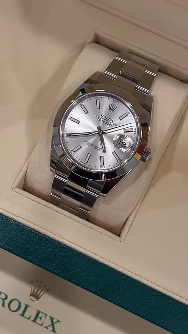 Post 2 by JAVAHERIAN جواهریان on Instagram (video)